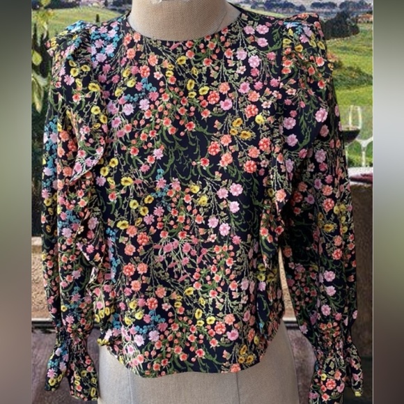 NWOT Zara gorgeous floral blouse w/ a beautiful backing. Stunning floral colors! - Picture 1 of 11